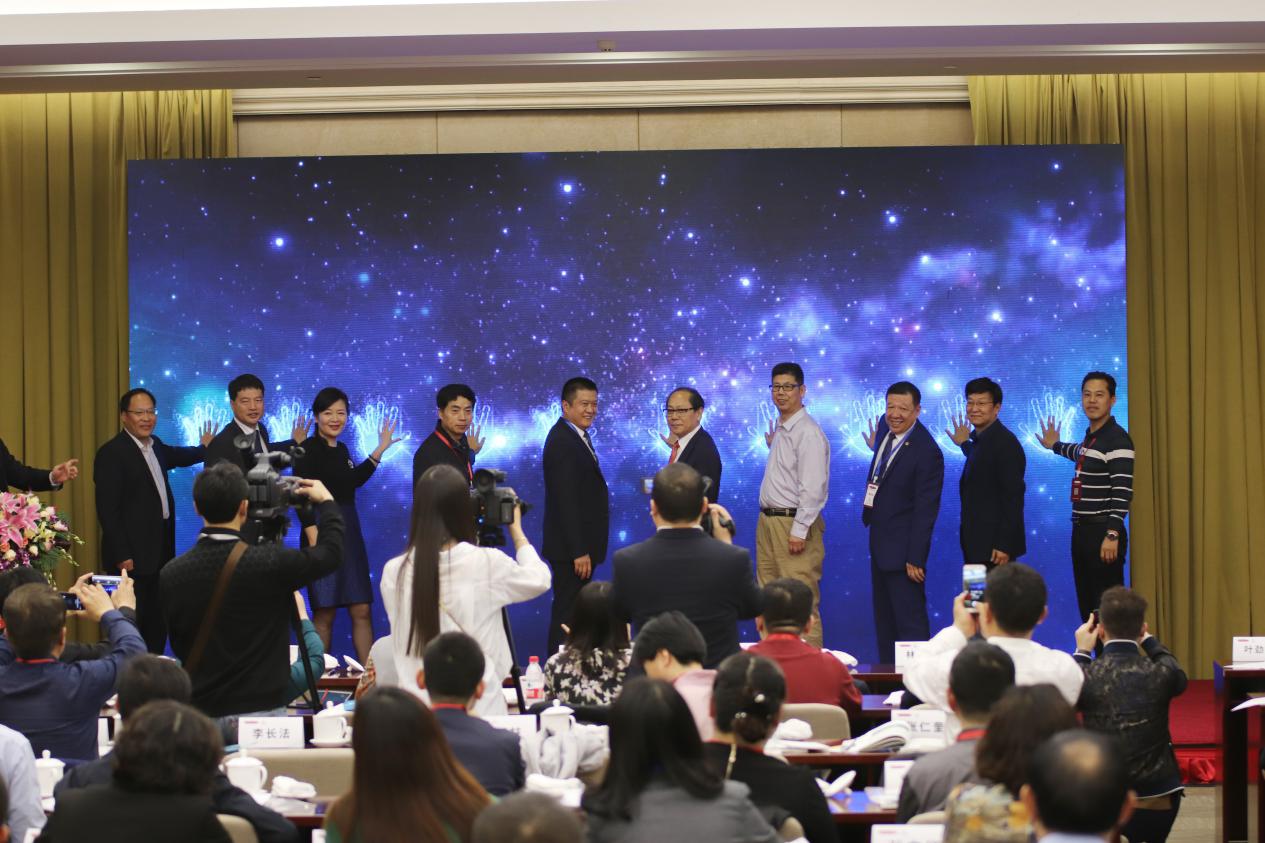 “美丽社区服务”项目启动仪式